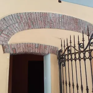 https://kibilu-viale-bligny.italymilanhotels.net