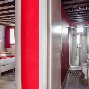 appartamento-rosso.hotelslidodijesolo.com/